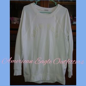 AEO Crew Neck "Snow Vibes" Sweatshirt